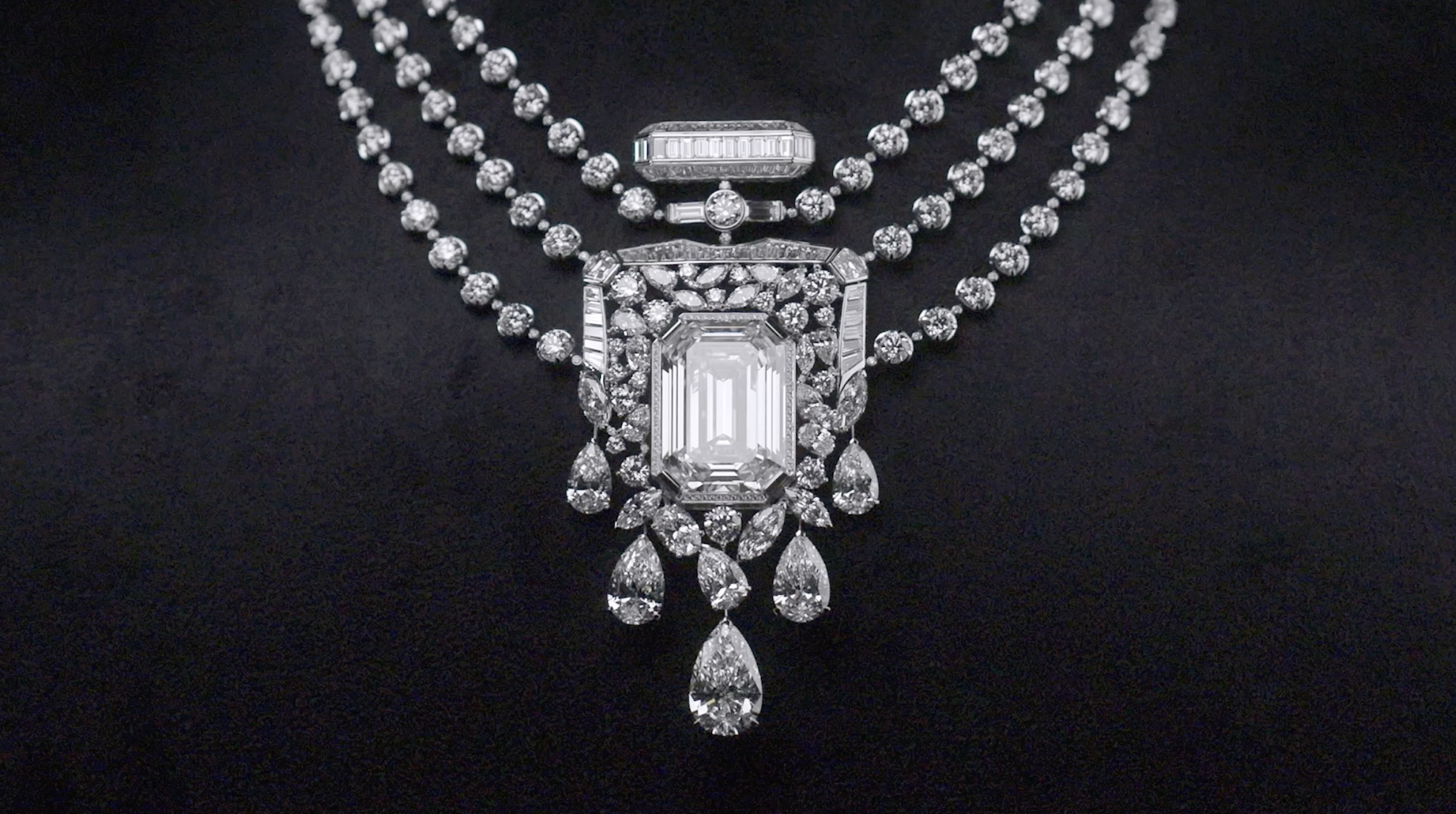 Illustration COLLIER DIAMANT 55,55 CARATS